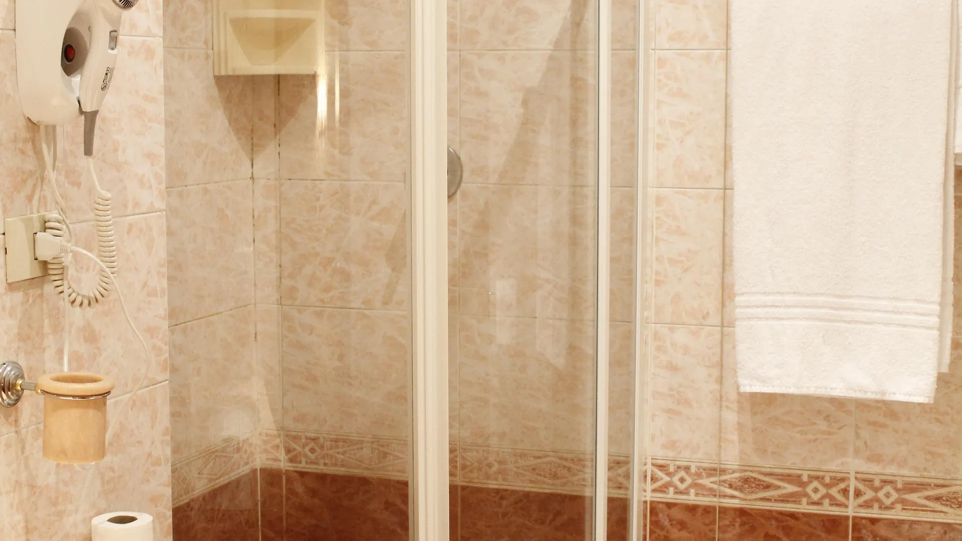 Hotel Pace Helvezia Rzym