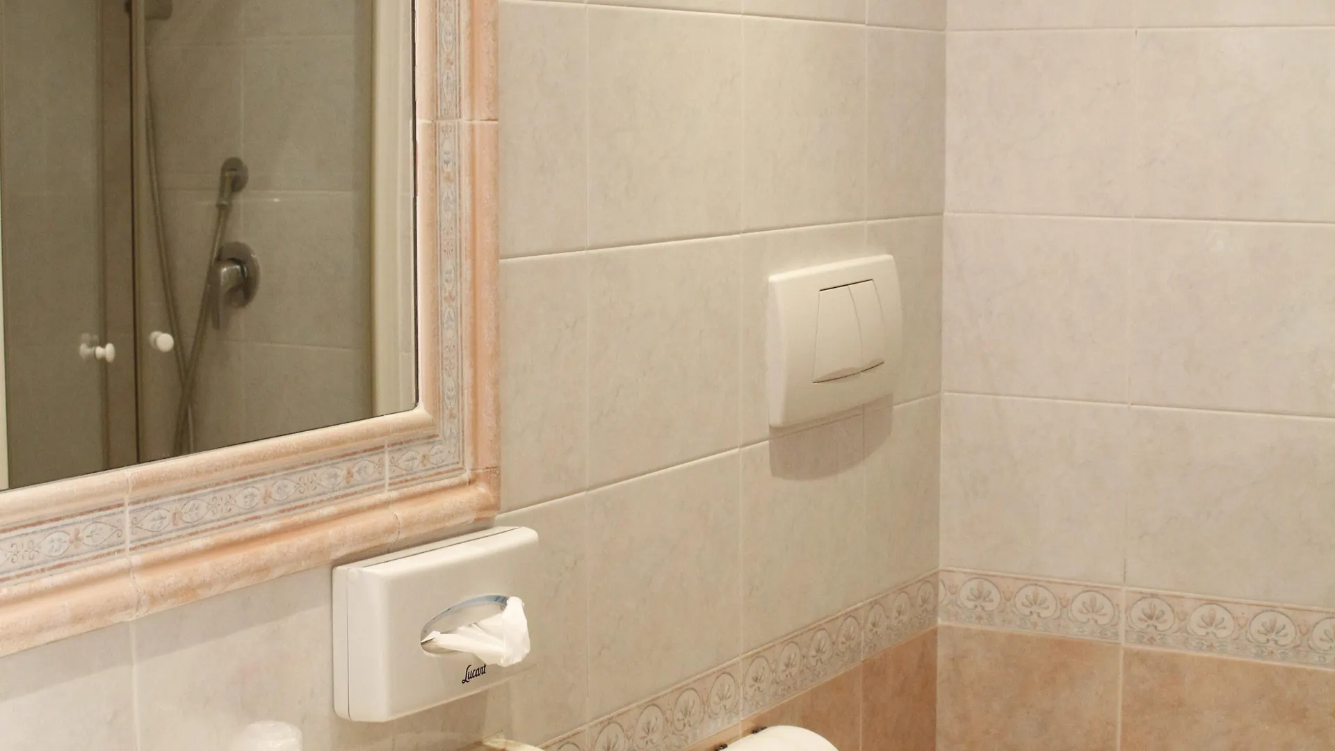 Hotel Pace Helvezia Rome Italy