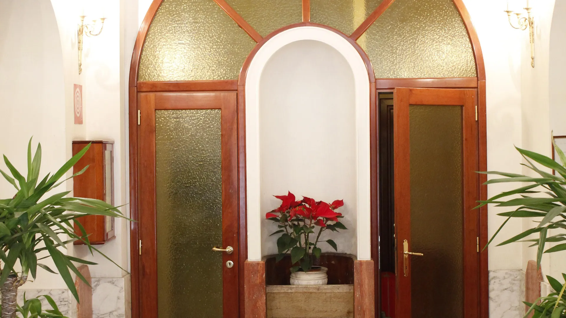 Hotel Pace Helvezia Rzym