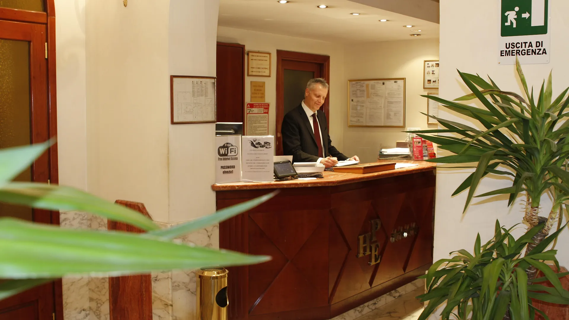 Hotel Pace Helvezia Rzym 4*,