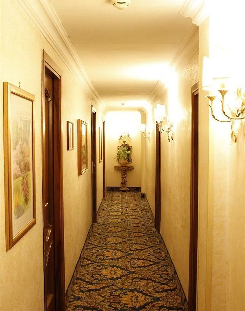 ****  Hotel Pace Helvezia Rome Italy
