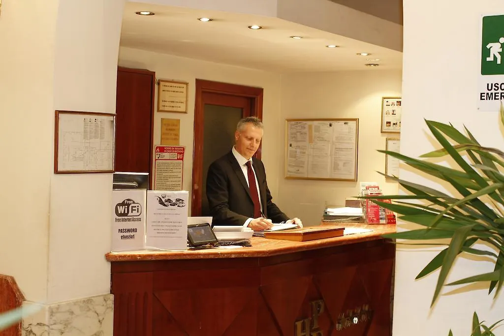 Hotel Pace Helvezia Rzym